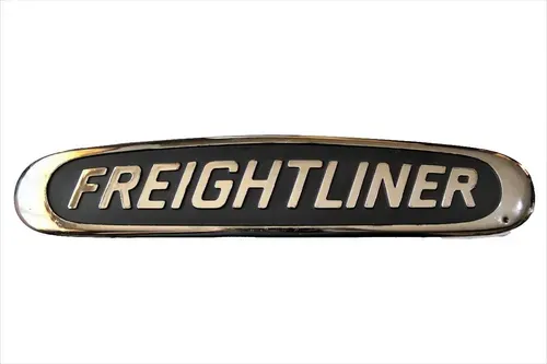 PIEZAS EMBLEMA O LOGO FREIGHTLINER
